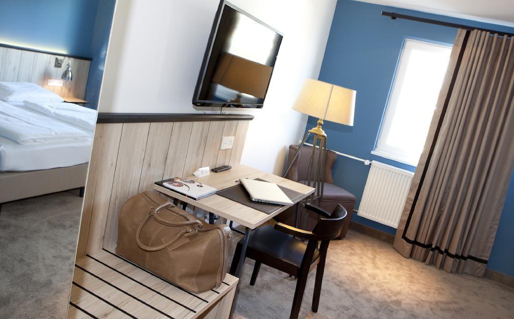 Dock1 Hotel Regensburg Szoba fotó